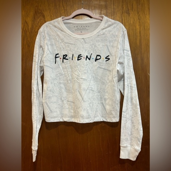 Warner Bros. Tops - WOMEN'S Friends White Crop Top T Shirt Size Large